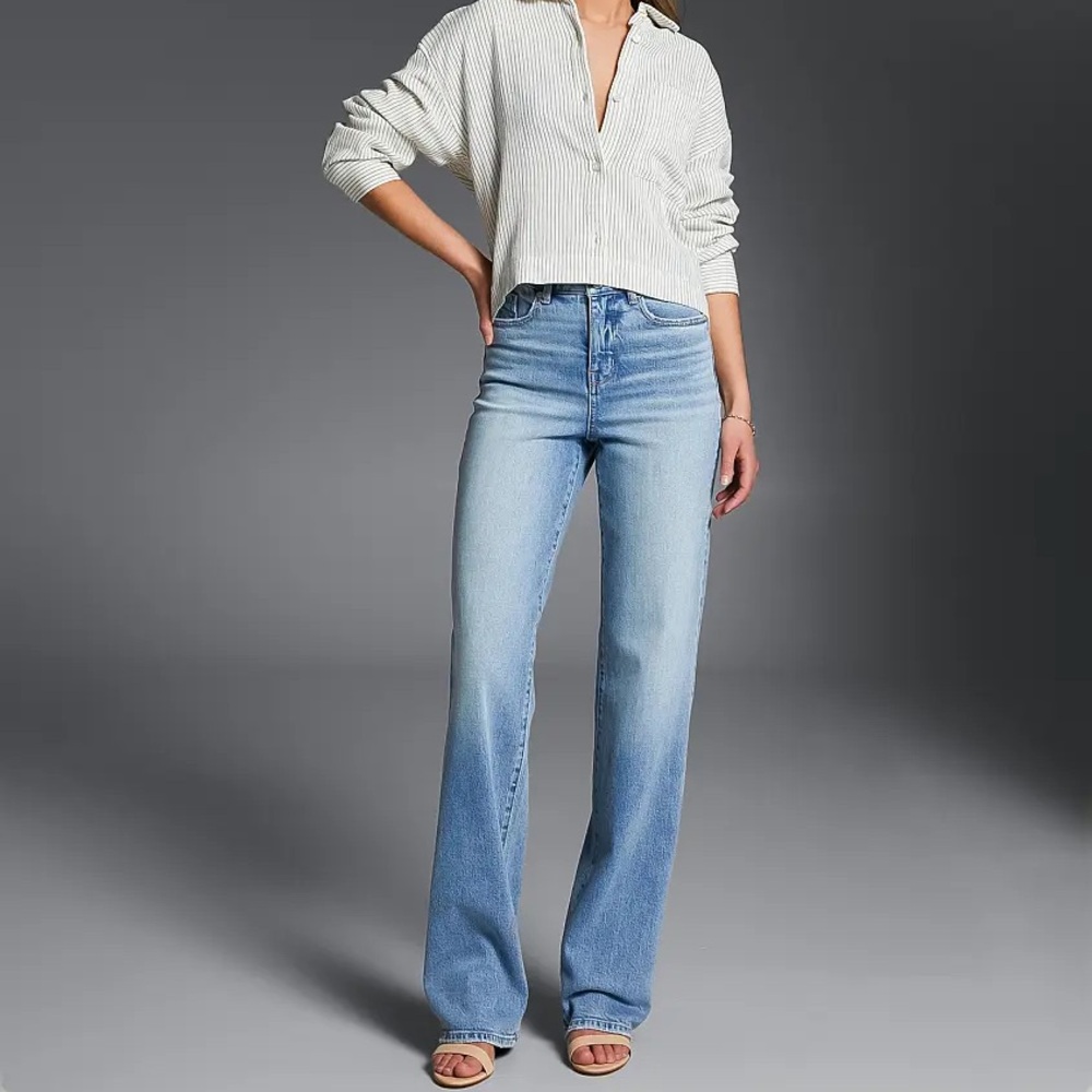 Fit No. 35 Classic Straight Stretch Jean
BUCKLE BLACK